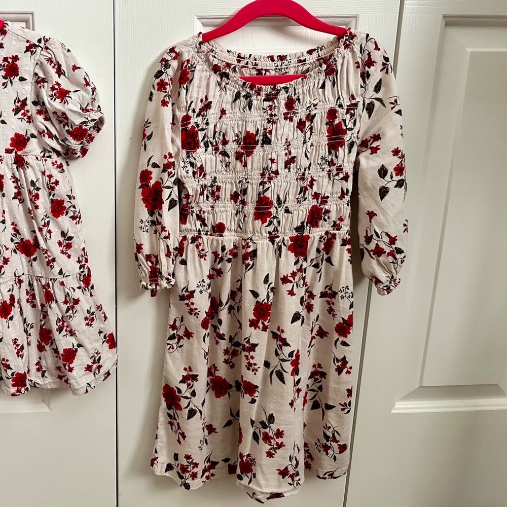 Girls Old Navy Red Flower Dress, size 6-7